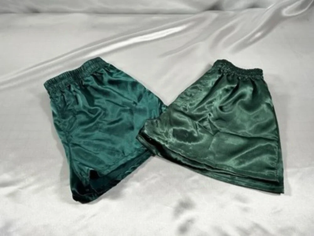 SHINY SATIN GLANZ MENS SATIN BOXERS SIZE LARGE LOT OF 4 Pairs NWOT